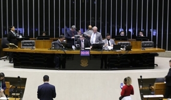 Câmara rejeita recurso e confirma envio ao Senado projeto que reconhece natureza policial do cargo de Agente Socieducativo imagem destaque